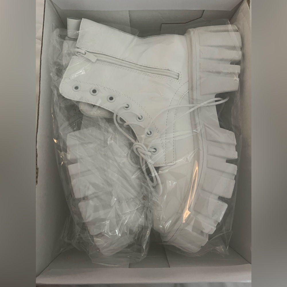 Brand new combat boots!